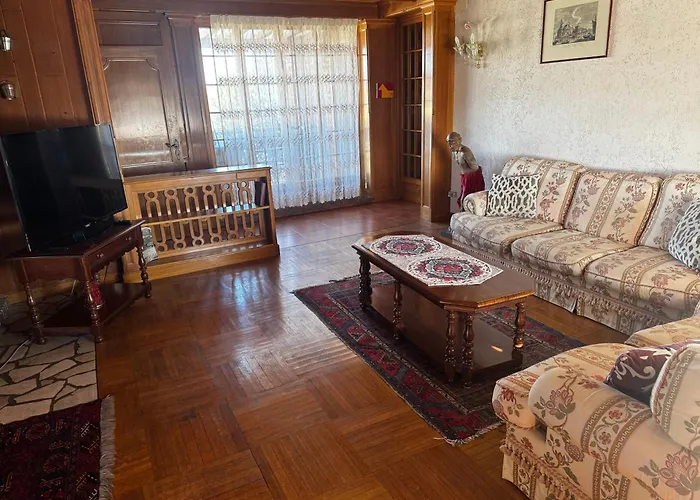 Rousseau\'S Apartment